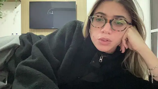 Show de lailayourangel na webcam