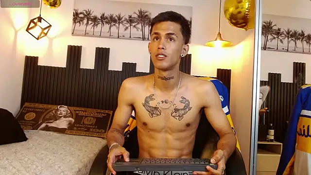 Show modela Duncan_brown na web-kameri