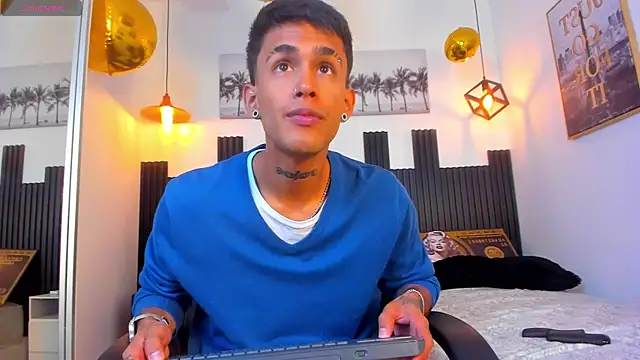 Show modela Duncan_brown na web-kameri