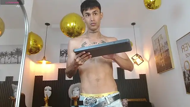 Duncan_brown's Live XXX Chat