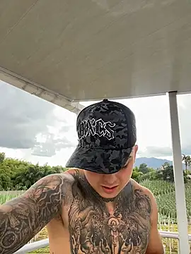 KevinSanchez420 webkamerás műsora