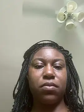 juicyyybootyy Show in webcam