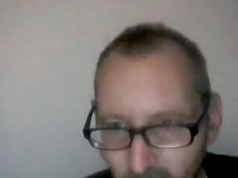 magikstar29 Show in webcam