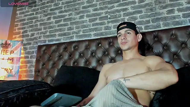 Show modela Jamexxx1_ na web-kameri