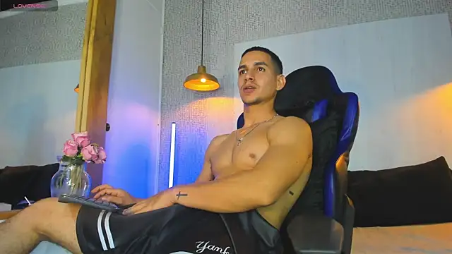 Jamexxx1_: вебка м-шоу