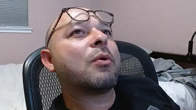 pelonpresios0 Webcam Show
