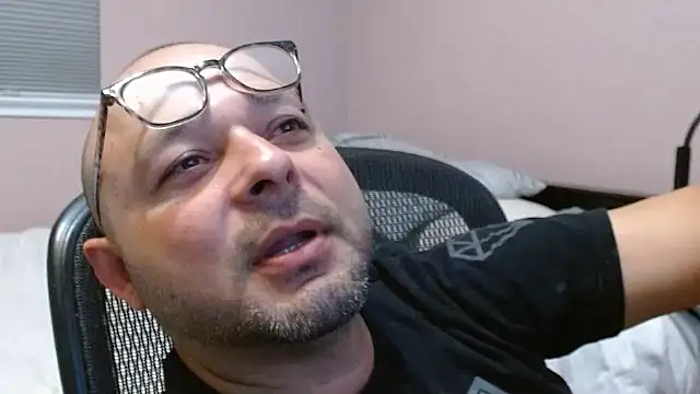 pelonpresios0 Webcam Show