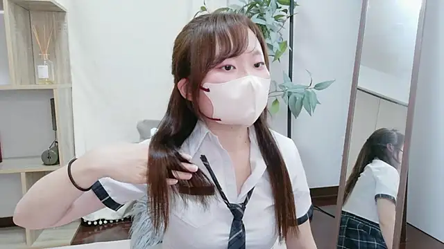 Sayaka_1231 – Naživo XXX chat