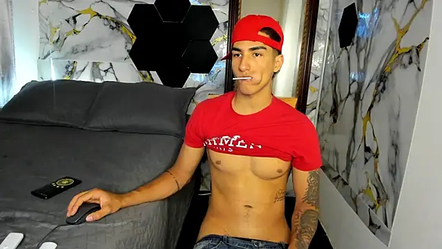 Goldendesirexx Webcam-Show