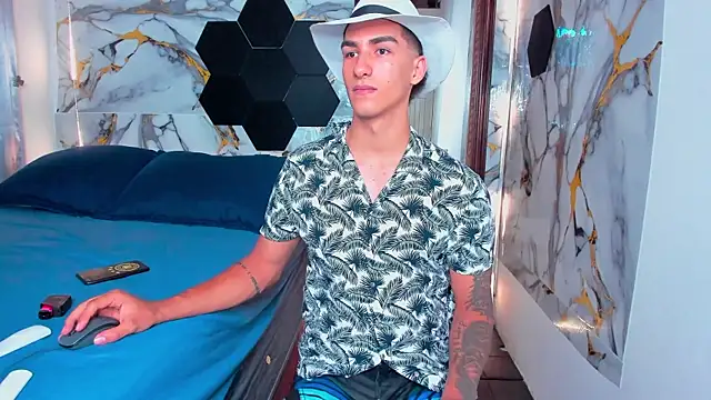 Goldendesirexxn Webbikameraesitys