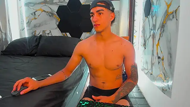 Goldendesirexxn Webbikameraesitys