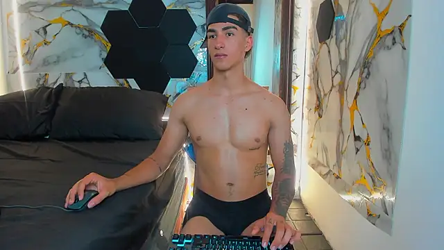 Goldendesirexx 웹캠 쇼