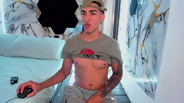 Show Webcam de Goldendesirexx