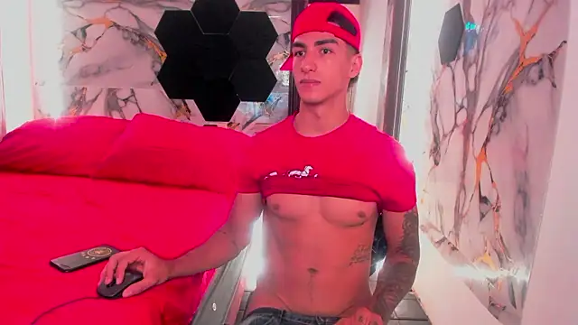Goldendesirexx Show in webcam