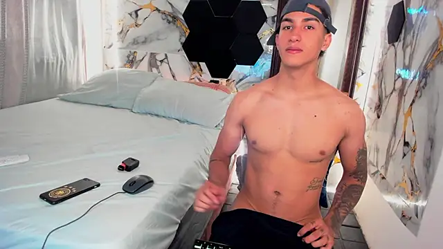 Show Webcam de Goldendesirexx