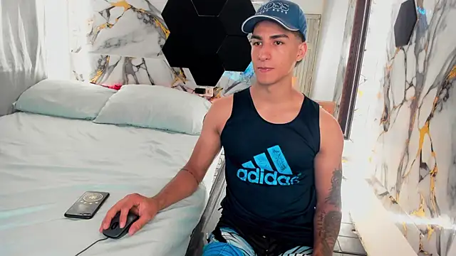 Goldendesirexx – webcam-show