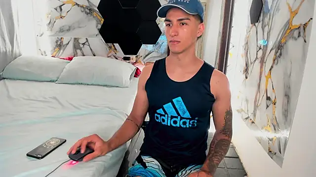 Show webcam de Goldendesirexx
