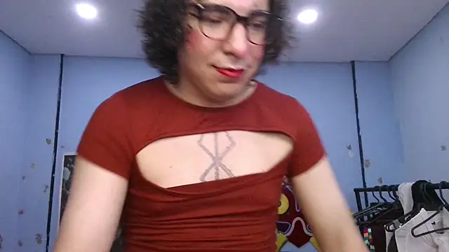 Dressy_Doll_TS Pertunjukan Webcam