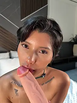 Czat XXX na żywo – evamorettii