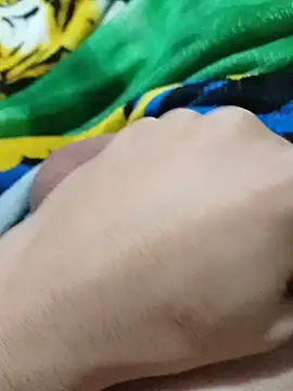 Show modela hotlucamuff na web-kameri