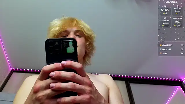 Kai_and_Kitty Webcam Show