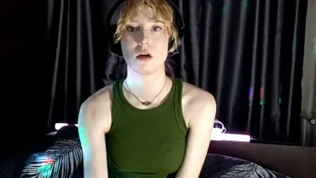 Вебкам-шоу CuteLittleAngel