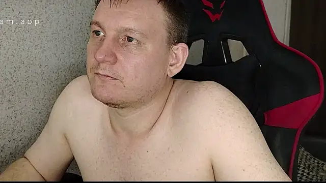 MysteriousWanderer Show Webcam
