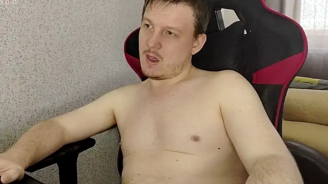 MysteriousWanderer Show in webcam