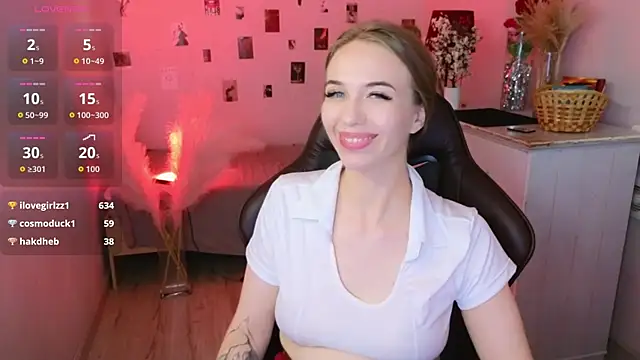 ToniRaymon Chat XXX in diretta