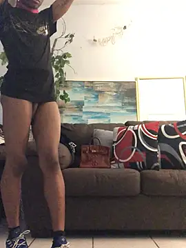 GaseousOunce61 Show in webcam