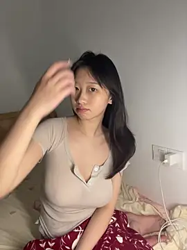 JUJU0616 Pertunjukan Webcam