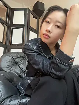 JUJU0616 Pertunjukan Webcam