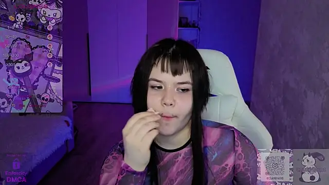 claire_faers' Webcam Show