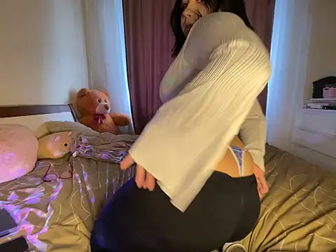Viviaaan_n's Webcam Show
