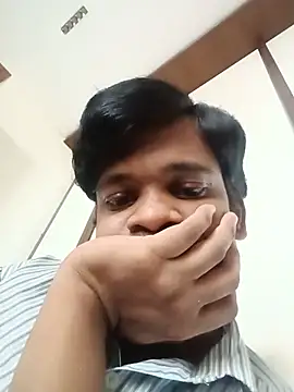 Kumar235A Show in webcam