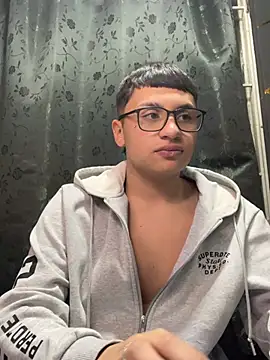 Show modela Matteo_humn na web-kameri