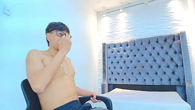 Show de Lenny_knox2 na webcam