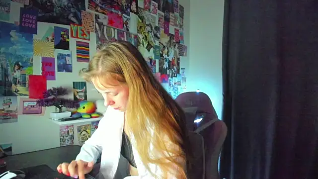 Chat XXX en directo de Eda_Vixen