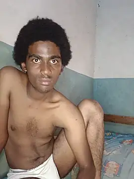 Itz_Mozezn Webbikameraesitys