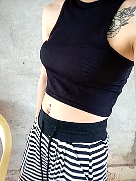 MiuMiu-Babyy Show Webcam