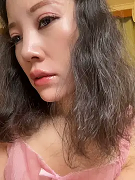 xiaotaotutu103's Webcam Show