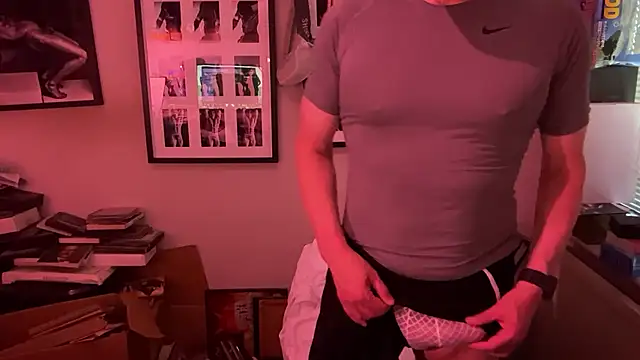 Britdazdaddy 网络视讯表演