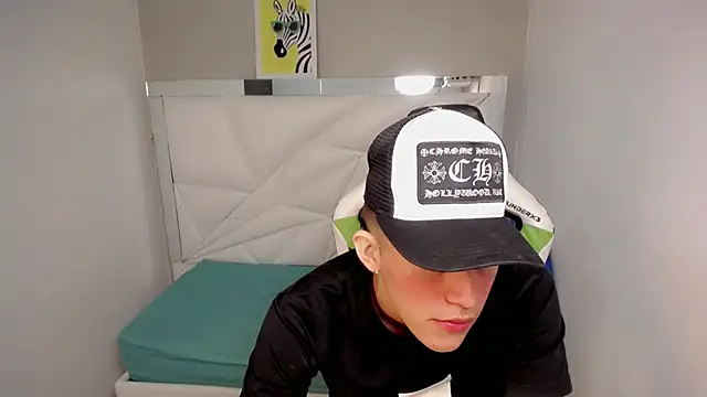 Delaware_'s Webcam Show