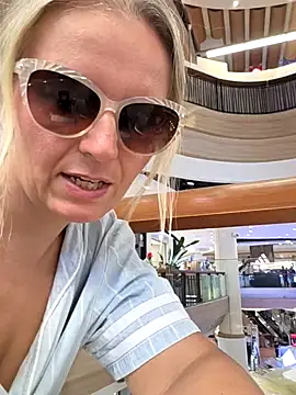 Anvessra Webcam show