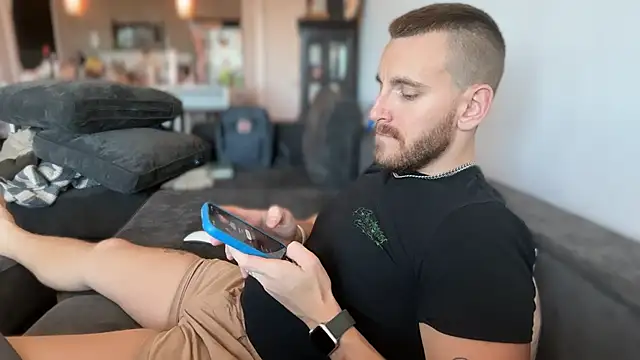 PowerSprayer Show in webcam