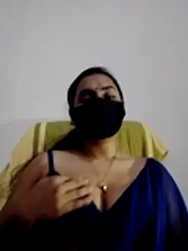 XXX chat uživo modela dipa-cute