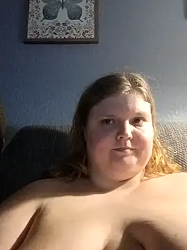 Velvet_Tithe Show in webcam