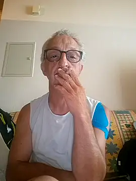 OutsideDunce Pertunjukan Webcam