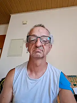 OutsideDunce's Webcam Show