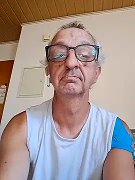OutsideDunce Webcam-Show